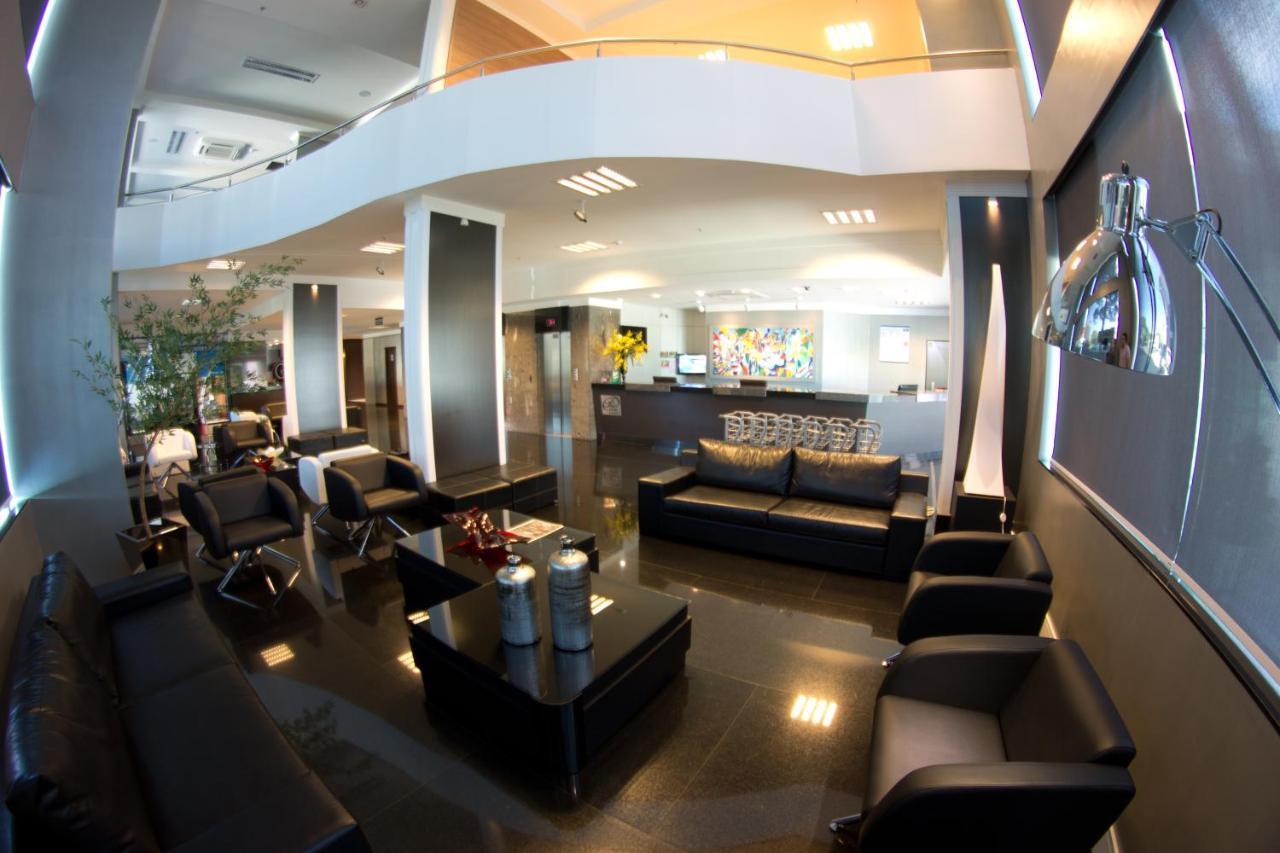 Prix Hotel Passo Fundo Bagian luar foto